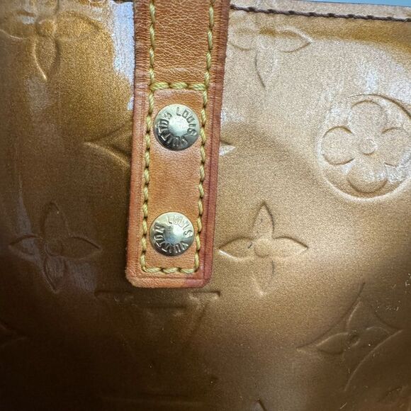 Louis Vuitton Bronze Vernis Reade Mini Tote Bag - Picture 11 of 15